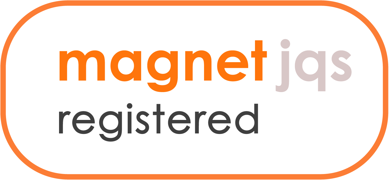 Magnet-Registered-badge-Outline